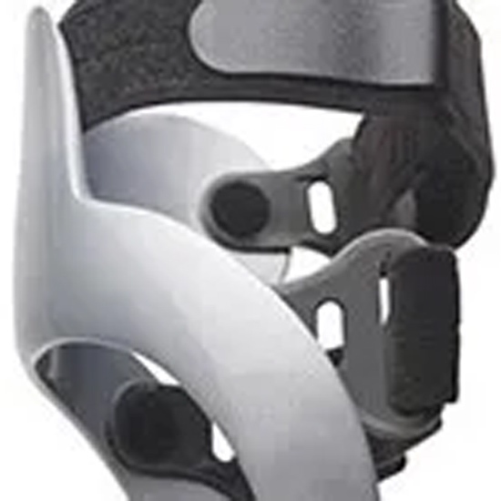 The CTi OA knee brace, equipped with straps and a metal buckle, comfort for users in New York